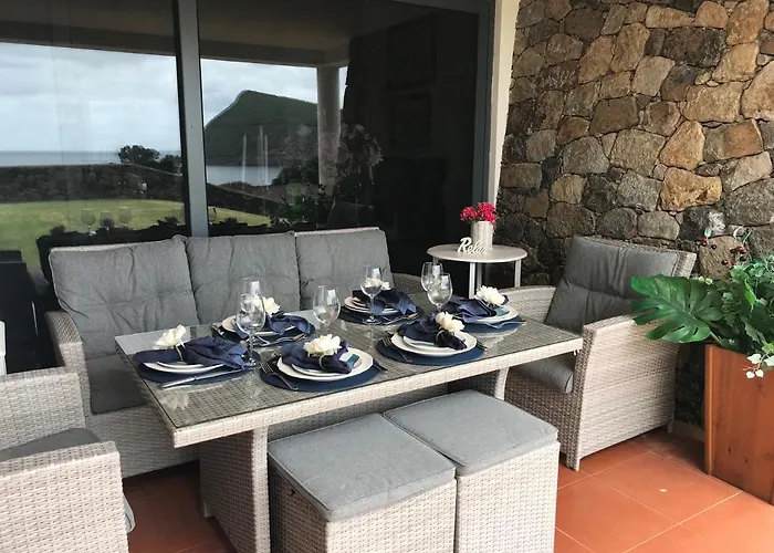 Casa H'a Vista Holiday home Angra do Heroismo